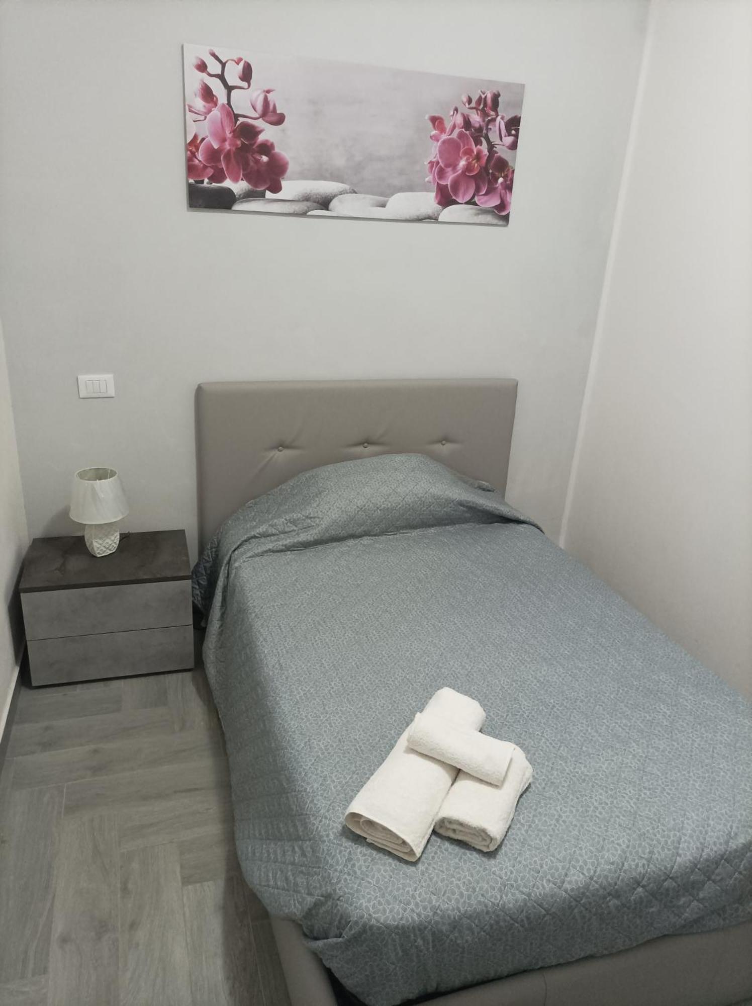 La Casetta 2.0 แตร์มินิ อิเมเรเซ ภายนอก รูปภาพ
